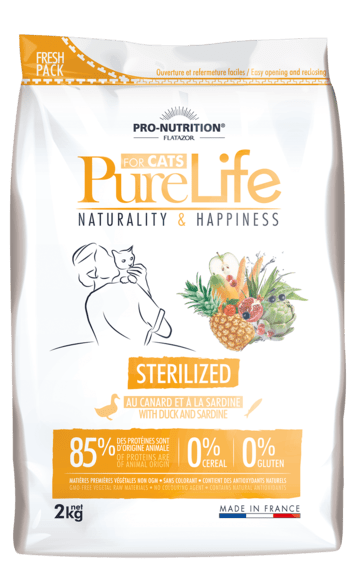 РURE LIFE STERILIZED 8+ з качкою та білою рибою беззерновий корм для стерилізованих котів віком від 8 років